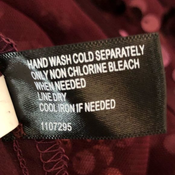 Lane Bryant Sequin Top Cap Sleeves Burgundy Blouse NWT - Picture 10 of 11